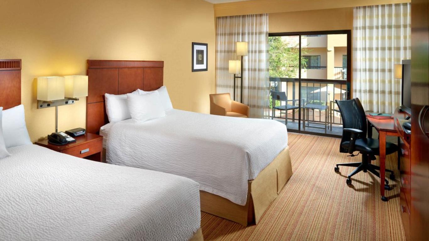 Courtyard by Marriott Jacksonville at the Mayo Clinic Campus/Beaches