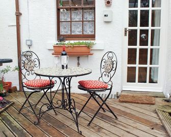 1 bedroom accommodation in Cockermouth, near Keswick - Cockermouth - Binnenhof
