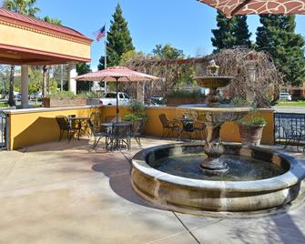 Holiday Inn Rancho Cordova - Rancho Cordova - Pool