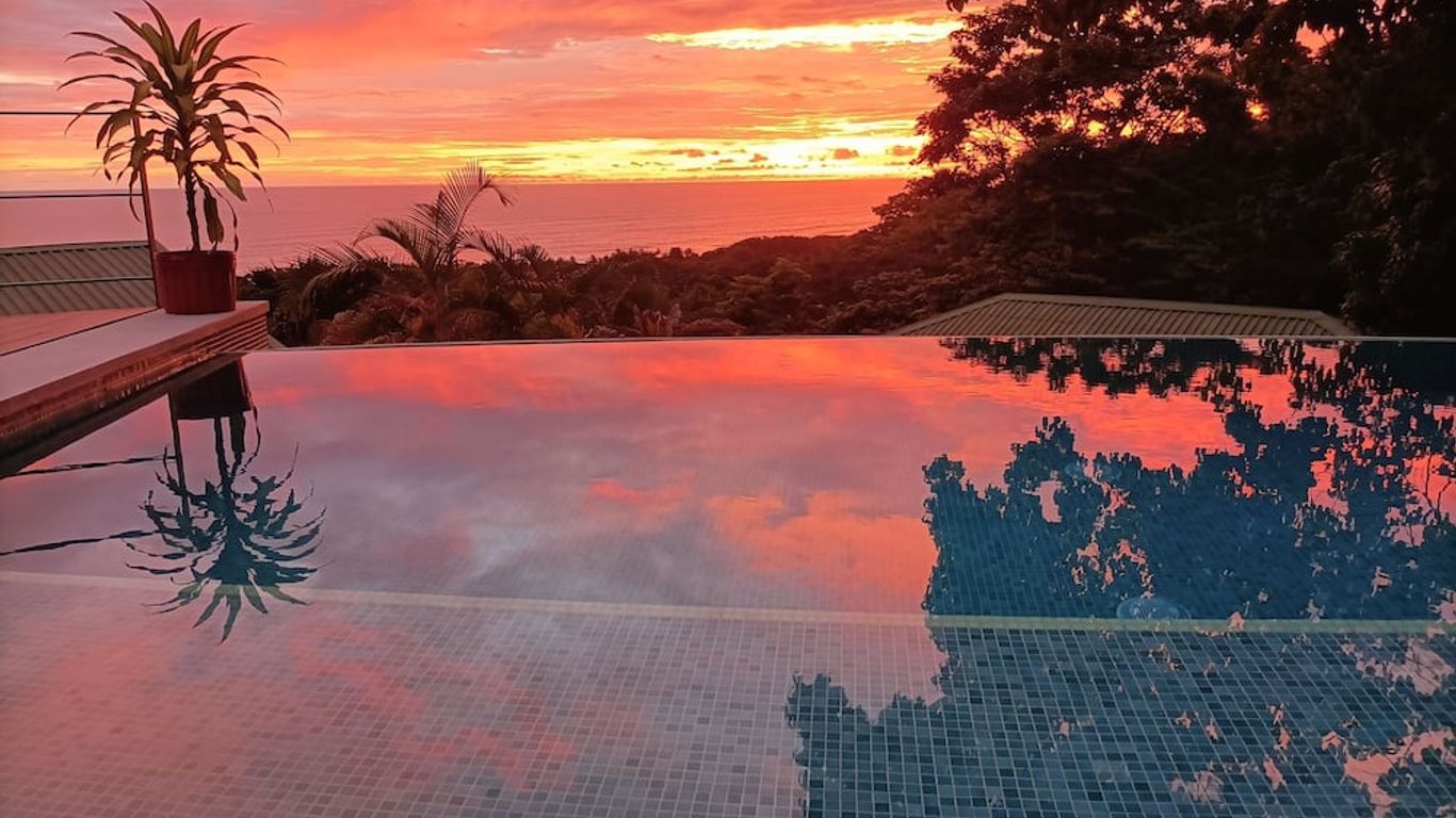 Vista Naranja Ocean View House