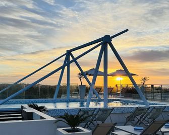 Flamboyan Hotel & Residences - San José del Cabo
