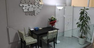Stephanie City Apartments - Larnaka - Yemek odası