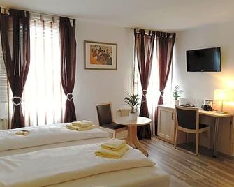 Hotel Gasthaus Papen Änne - Kassel - Schlafzimmer
