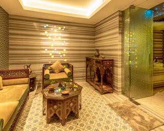Pullman Sharjah - Sharjah - Living room