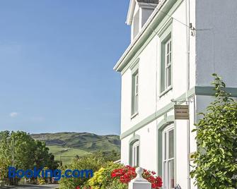 Llety Brynawel Guest House - Pennal - Edificio