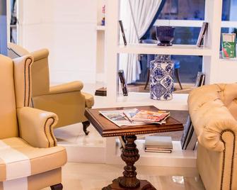 Hotel Himmelblau - בלומנאו - סלון