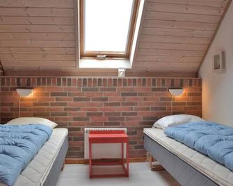 Nice home in Ringkøbing - Ringkobing - Ložnice