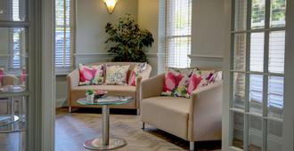 The Monterey Hotel, Sure Hotel Collection by Best Western - Saint Helier - Living room