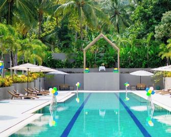 Lanzones Cabana - Mambajao - Pool