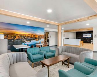Clarion Pointe Prescott Valley - Prescott Valley - Area lounge