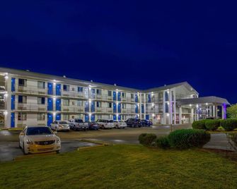 Motel 6 Jackson Ms - Jackson - Edificio