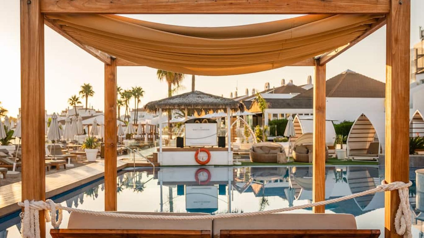 Lago Resort Menorca - Casas del Lago Adults Only