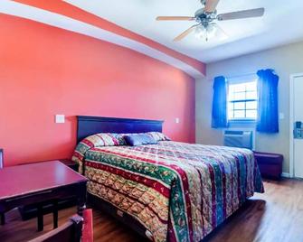 Ruleville Inn By OYO - Ruleville - Bedroom