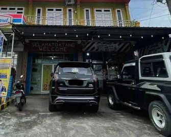 Hotel Lucky 21 Syariah Mitra RedDoorz - Lubuklinggau