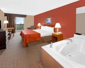 Super 8 by Wyndham St. Ignace - Saint Ignace - Ložnice