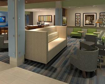 Holiday Inn Express & Suites Ann Arbor - University South - Ann Arbor - Lounge