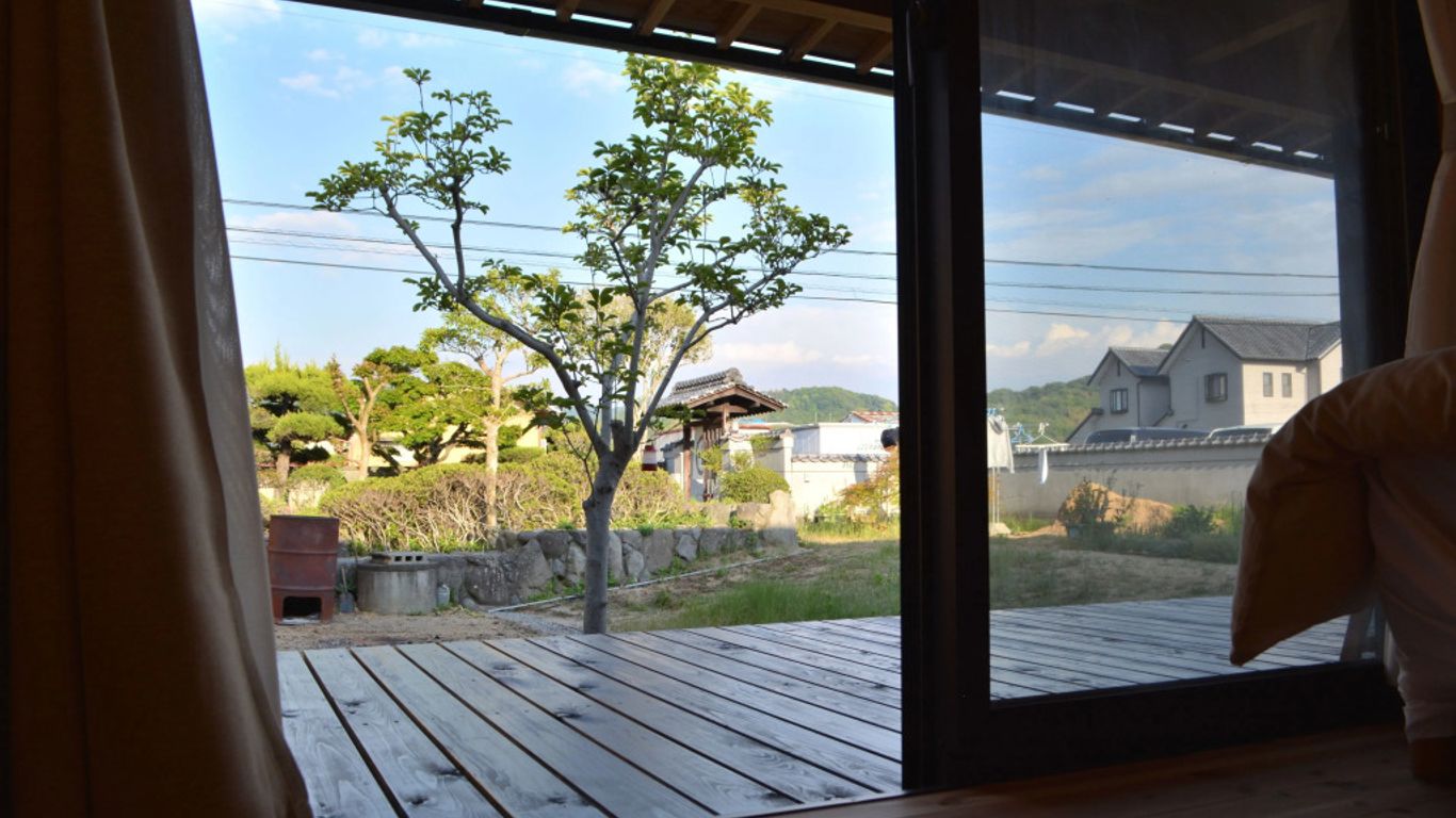 Bed N Chill 七宝屋