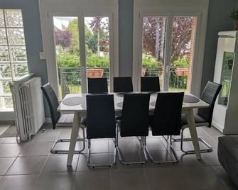 Marielu 2 - Pouilly-sur-Loire - Salle à manger