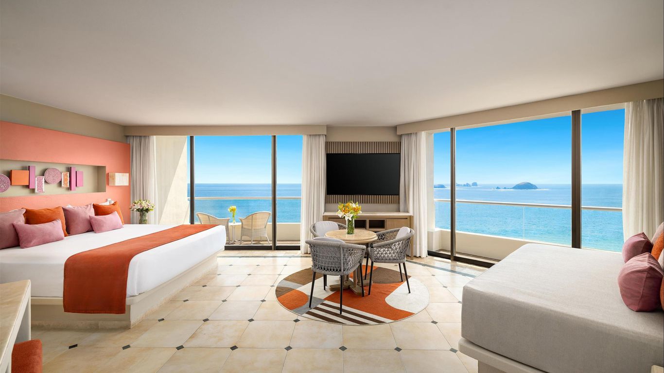 Sunscape Dorado Pacifico Ixtapa