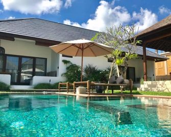 Anam Residence - North Kuta - Pool