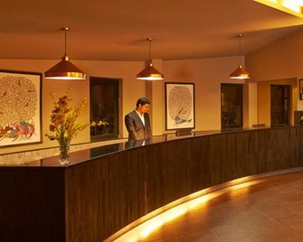 Club Mahindra Corbett - Garjia - Receptie