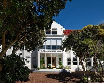 Cape Agulhas Guest House - Agulhas - Building
