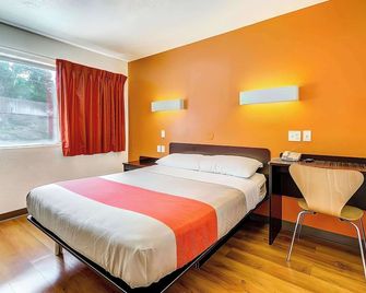 Motel 6 Thornton - ת'ורנטון - חדר שינה