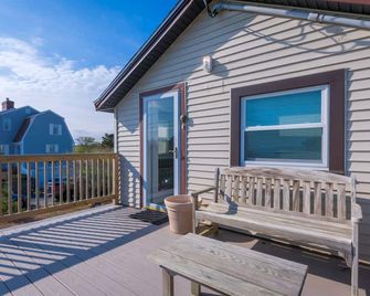 294 Phillips Road Sagamore Beach Beach Bliss - Sandwich - Balkón