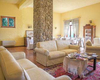Magnificent Villa In San Casciano Dei Bagni With Garden - Celle sul Rigo - Living room