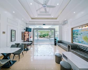 Bao Phuc Hotel - Cat Ba - Aula