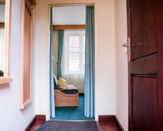 Hotel Krug - Gumpoldskirchen - Hallway