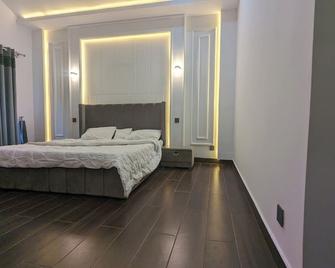 Adventure Techie Resort. Rev your passion in the heart of marglla hills - Islamabad - Bedroom