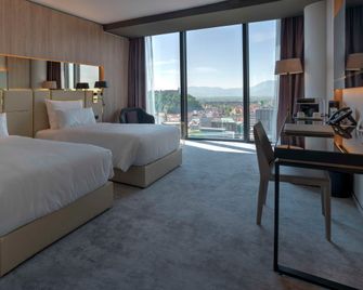 Grand Plaza Hotel and Congress Centre - Liubliana - Habitación