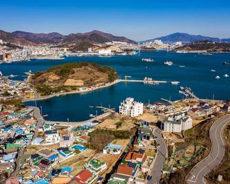 Blanc Hotel - Yeosu - Edificio