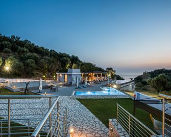Aqua Oliva Resort Syvota - Plataria