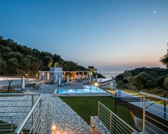 Aqua Oliva Resort Syvota - Plataria
