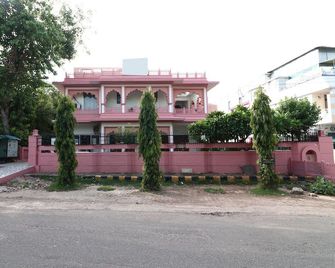 OYO Hotel Moti Dungri Palace - Alwar - Building