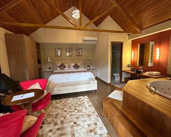 Chalés Princesa Isabel - Petrópolis - Bedroom