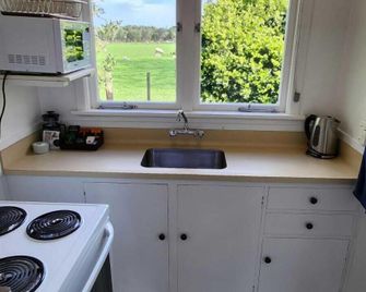 U Studios Masterton, SureStay Collection by Best Western - Masterton - Kök