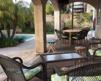 Spacious Luxury Home Pool/Spa/Views - Santa Clarita - Pool