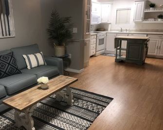 Zion Palms Private Hurricane Home - Hurricane - Huiskamer