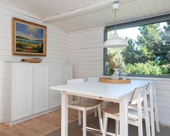 4 person holiday home in Ebeltoft - Ebeltoft