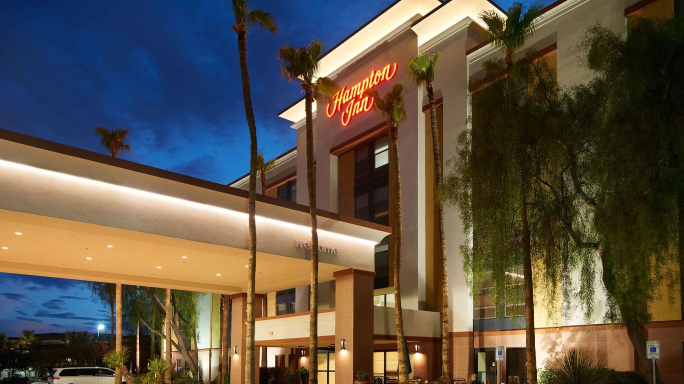 هامتون إن جليندال بيوريا