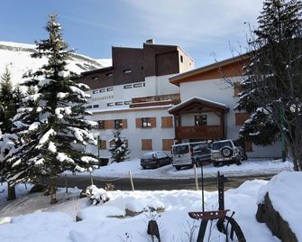 Vacanceole - L'Edelweiss - Les Deux-Alpes - Building