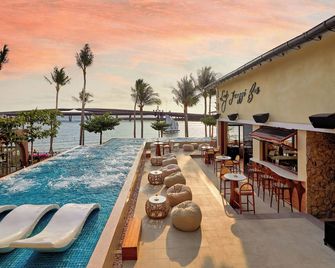 Sakurakyo Hotel & Spa Phu Quoc - Free Hon Thom Island Waterpark Cable Car Until 15 December 2025 - Phu Quoc - Pool