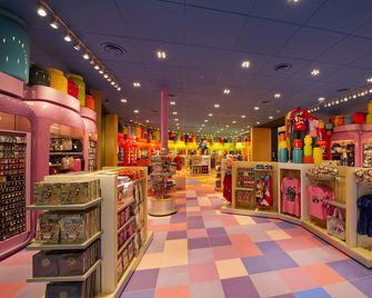 Disney's Art Of Animation Resort - Lake Buena Vista - Butikk