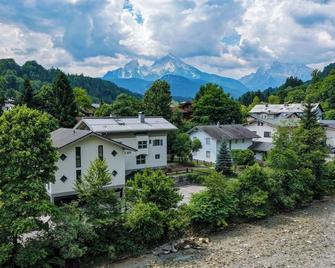 Ferienwohnung 'Untersberg' für 1-4 Personen - Berchtesgaden - Edificio