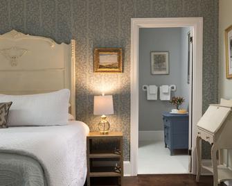 Carroll Villa Hotel - Cape May - Bedroom