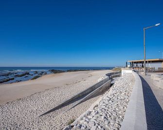 Tamargueira Beach Apartment - Buarcos - Beach