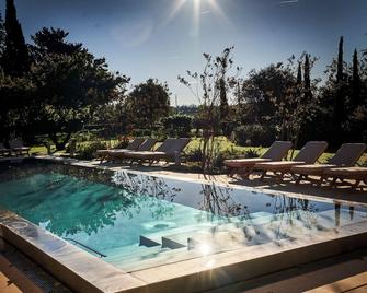 Domaine de Panery - Pouzilhac - Piscina